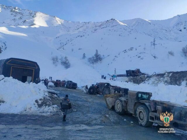 Извлечены тела всех шестерых работников, попавших под лавину на руднике Ирокинда в Бурятии. По факту