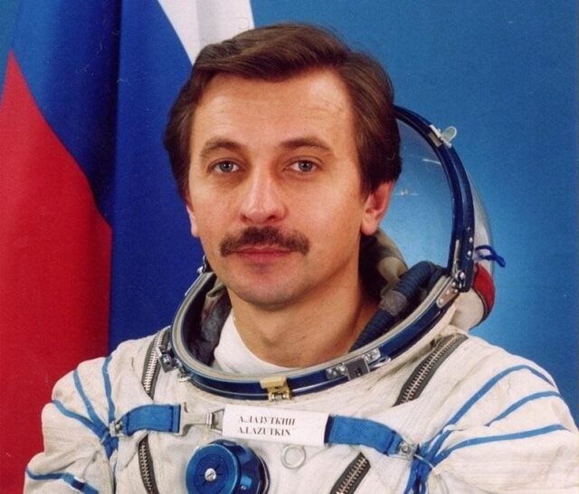 Космонавт Александр Лазуткин госпитализирован. У Героя Российской Федерации, предварительно, инфаркт