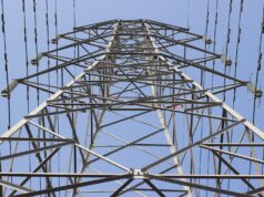 В Запорожской области около 400 тыс абонентов остались без света из-за атак ВСУ Линии электропередачи - РИА Новости, 1920, 10.04.2026