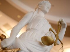 Жителя Иваново оштрафовали на 400 тыс руб за перевод 3 тыс руб экстремистам Статуя Фемиды - РИА Новости, 1920, 10.04.2026