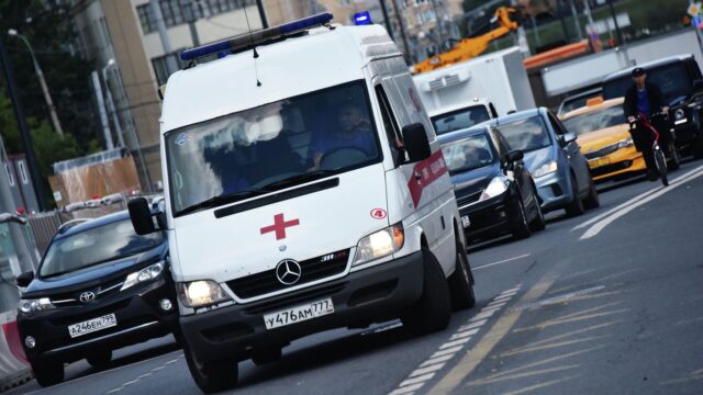 Автомобиль скорой медицинской помощи - РИА Новости, 1920, 09.04.2026