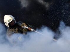 В Пензе мужчина погиб при пожаре в пятиэтажном жилом доме Сотрудник пожарной охраны МЧС РФ - РИА Новости, 1920, 11.04.2026