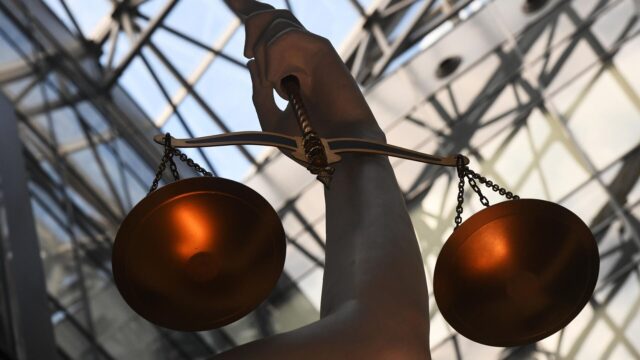 Статуя богини правосудия - РИА Новости, 1920, 09.04.2026