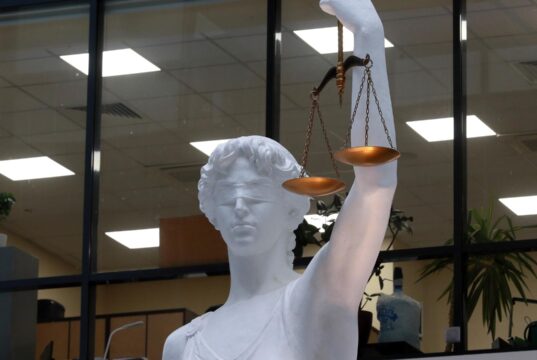 Статуя богини правосудия Фемиды - РИА Новости, 1920, 15.04.2026