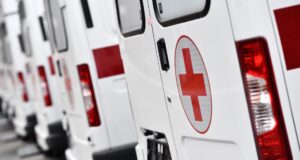 Автомобили скорой медицинской помощи - РИА Новости, 1920, 07.04.2026