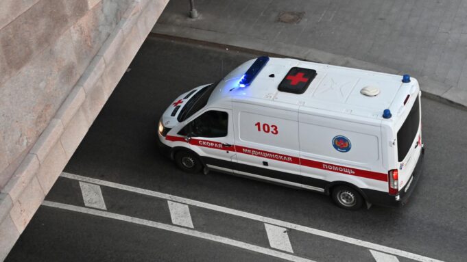 Автомобиль скорой помощи в Москве - РИА Новости, 1920, 15.04.2026