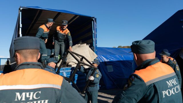 Спасатели - РИА Новости, 1920, 22.04.2026