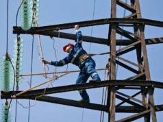 Ремонт линии электропередач - РИА Новости, 1920, 06.04.2026