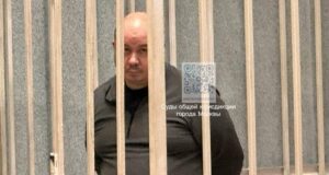 Бывший заместитель начальника Управления МЧС Дмитрий Даудашвили в зале суда - РИА Новости, 1920, 10.04.2026