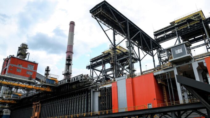 Коксовая батарея №12 на территории ПАО Магнитогорский металлургический комбинат - РИА Новости, 1920, 14.04.2026