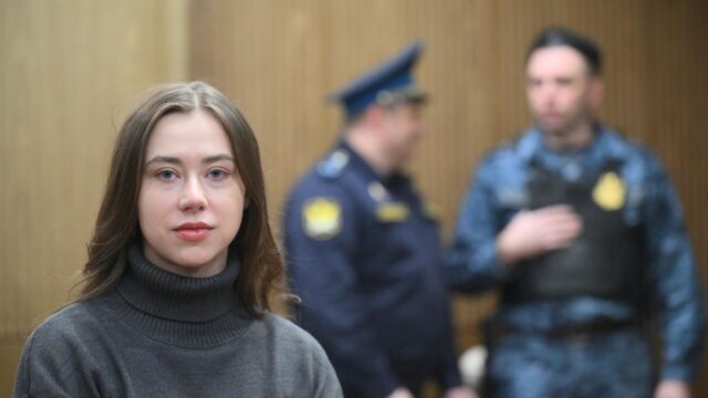 Блогер Александра Митрошина в Тверском районном суде в Москве - РИА Новости, 1920, 10.04.2026