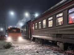 ЗСЖД: в Новосибирской области ограничено движение поездов из-за размыва насыпи Вагон пригородного поезда на станции Новосибирск-Главный Западно-Сибирской железной дороги - РИА Новости, 1920, 06.04.2026