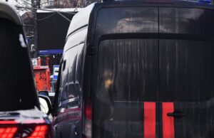 СК: причиной пожара в Петербурга могла стать игра детей с газовым баллоном Автомобиль Следственного комитета РФ - РИА Новости, 1920, 04.04.2026