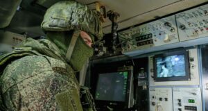 Боевая работа расчёта зенитно-ракетного комплекса Тор-М2 - РИА Новости, 1920, 17.04.2026