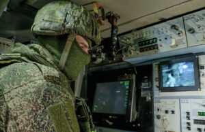 Боевая работа расчёта зенитно-ракетного комплекса Тор-М2 - РИА Новости, 1920, 17.04.2026