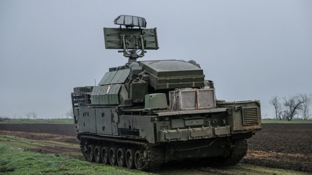 Боевая работа расчёта ЗРК Тор-М2 - РИА Новости, 1920, 26.04.2026