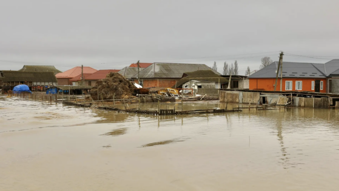 Две школы в Хасавюртовском районе Дагестана получили критические повреждения Последствия подтопления в Дагестане - РИА Новости, 1920, 07.04.2026