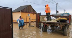 Эвакуация жителей из подтопленного района в Дагестане - РИА Новости, 1920, 10.04.2026
