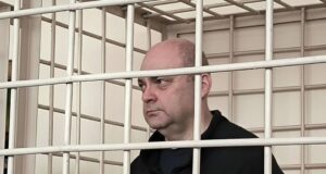 Бывший губернатор Курской области Алексей Смирнов на заседании в Ленинском районном суде Курска - РИА Новости, 1920, 06.04.2026