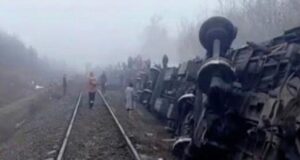 На месте сходе вагонов поезда в Ульяновской области - РИА Новости, 1920, 03.04.2026