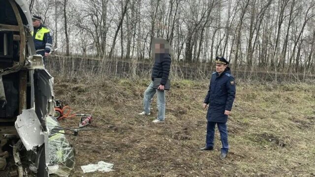 На месте ДТП с участием автобуса в Саратовской области - РИА Новости, 1920, 03.04.2026