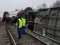 Пассажирский поезд сошел с рельсов в Ульяновской области