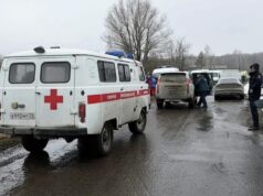 Автомобили скорой помощи на месте схода семи вагонов пассажирского поезда №302 Челябинск-Москва - РИА Новости, 1920, 03.04.2026