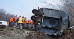 На месте схода вагонов поезда в Ульяновской области - РИА Новости, 1920, 03.04.2026