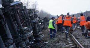 На месте схода вагонов поезда в Ульяновской области - РИА Новости, 1920, 03.04.2026