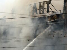 Посетитель рассказал, как вернулся в горящий ТЦ в Калининграде за документами Пожар в торговом центре в Калининграде - РИА Новости, 1920, 05.04.2026