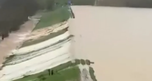 Прорыв дамбы на Геджухском водохранилище - РИА Новости, 1920, 06.04.2026