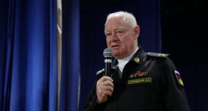 Командир смешанного авиационного корпуса Северного флота генерал-лейтенант Александр Отрощенко - РИА Новости, 1920, 06.04.2026