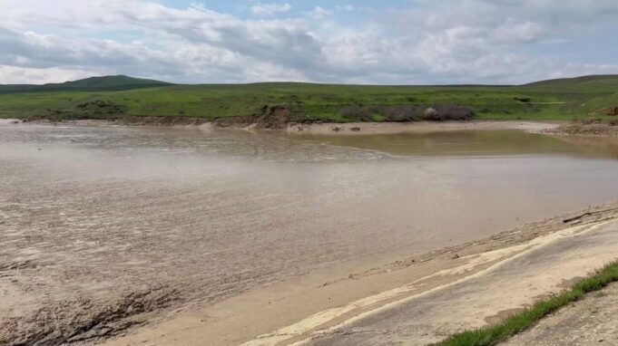 Геджухское водохранилище в Дагестане, где произошел прорыв дамбы - РИА Новости, 1920, 10.04.2026