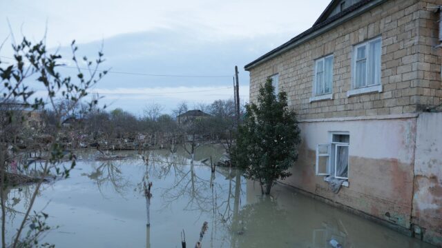 Подтопленные жилые дома в посёлке городского типа Мамедкала в Дербентском районе Дагестана - РИА Новости, 1920, 07.04.2026