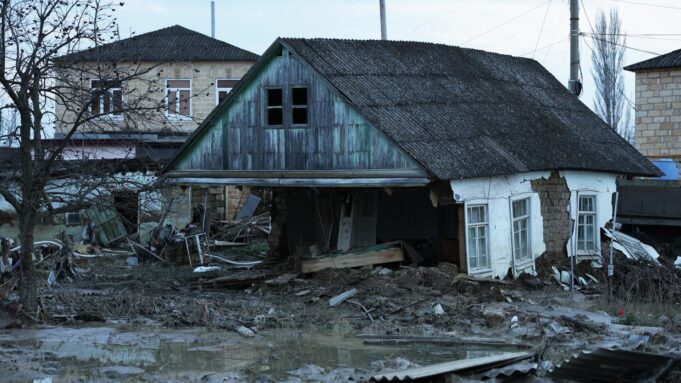 Подтопленные жилые дома в посёлке городского типа Мамедкала в Дербентском районе Дагестана - РИА Новости, 1920, 07.04.2026
