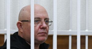 Экс-министр тарифной политики Красноярского края Александр Ананьев в Железнодорожном районном суде Красноярска - РИА Новости, 1920, 07.04.2026