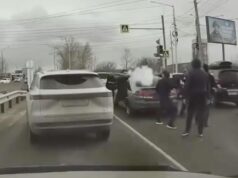 В Иркутске проводят проверку после дорожного конфликта со стрельбой Дорожный конфликт со стрельбой в Иркутске - РИА Новости, 1920, 09.04.2026