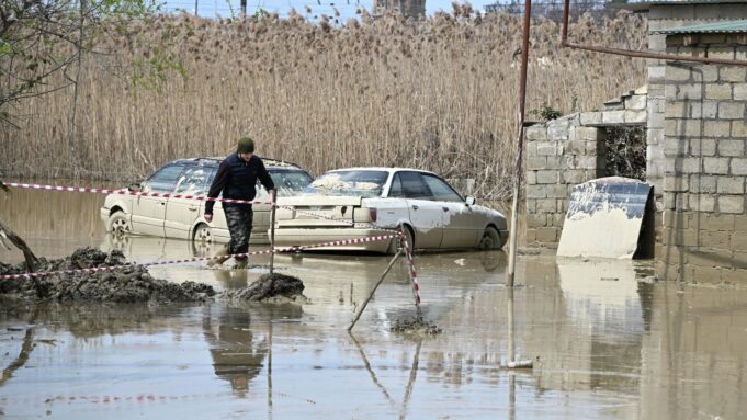 Последствия наводнения в поселке Мамедкала Дербентского района Дагестана - РИА Новости, 1920, 18.04.2026