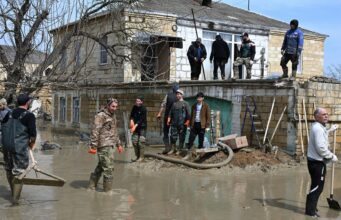 Ликвидация последствий наводнения в поселке Мамедкала Дербентского района Дагестана - РИА Новости, 1920, 12.04.2026