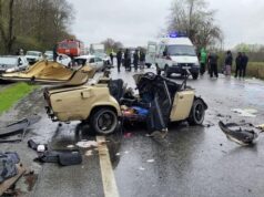 В Северной Осетии в ДТП с тремя машинами погибли два человека, шесть пострадали Последствия ДТП с участием трех автомобилей в Северной Осетии - РИА Новости, 1920, 11.04.2026