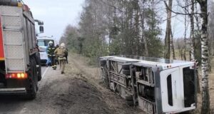 Автобус, опрокинувшийся в Московской области - РИА Новости, 1920, 14.04.2026