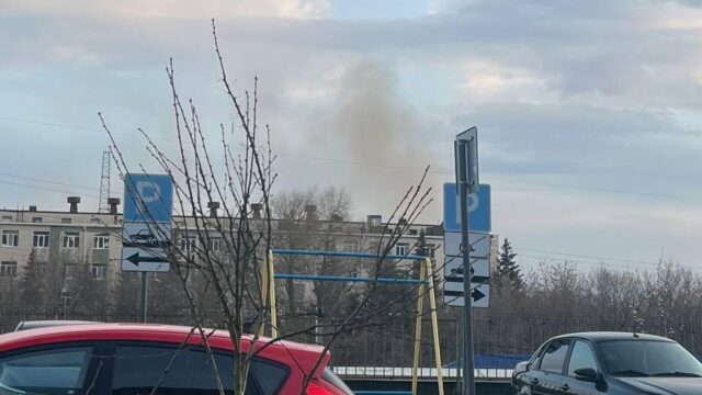 Дым в районе порохового завода в Казани - РИА Новости, 1920, 14.04.2026