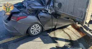 ДТП с участием автомобиля Hyundai Solaris и грузовика на трассе в Татарстане - РИА Новости, 1920, 16.04.2026