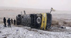 Автобус, опрокинувшийся в Забайкальском крае - РИА Новости, 1920, 18.04.2026