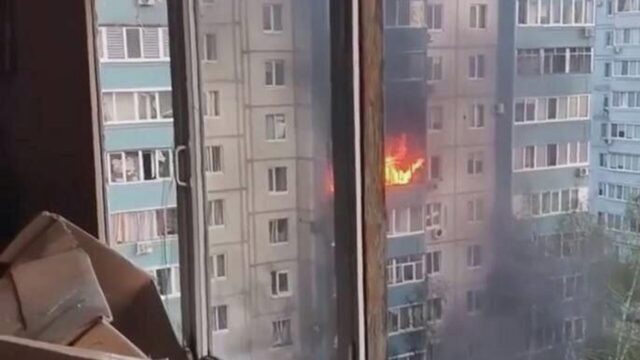 Последствия атаки БПЛА в Сызрани - РИА Новости, 1920, 22.04.2026