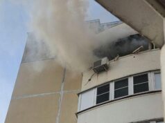 Дым на месте взрыва в многоэтажном доме на юге Москвы - РИА Новости, 1920, 22.04.2026