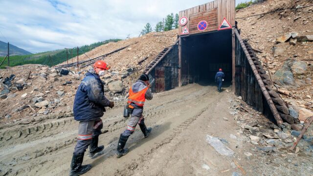 Работники рудника Ирокинда - РИА Новости, 1920, 29.04.2026