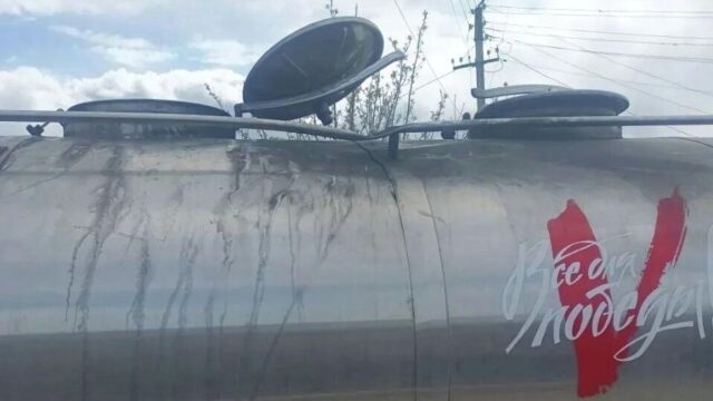 Последствия атаки украинского БПЛА на водовоз в Первомайске ЛНР - РИА Новости, 1920, 30.04.2026