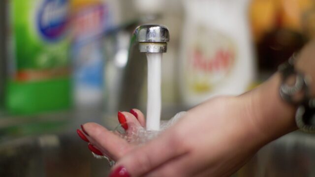 Водопроводный кран - РИА Новости, 1920, 10.04.2026