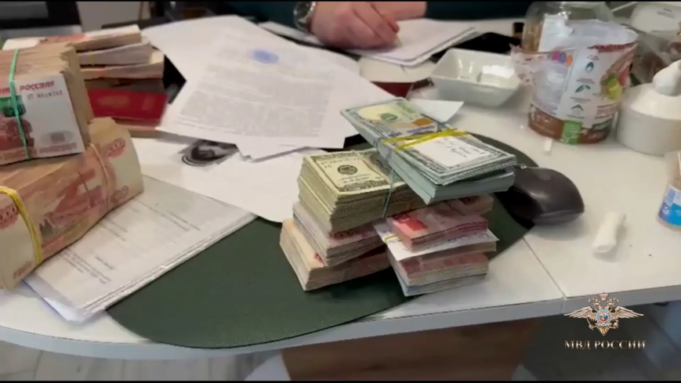 833u8nxqw3msu11jzsba1wgxgt0eez9j